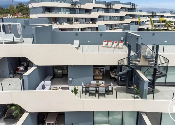 Vivi Homes - Bachata * Estepona